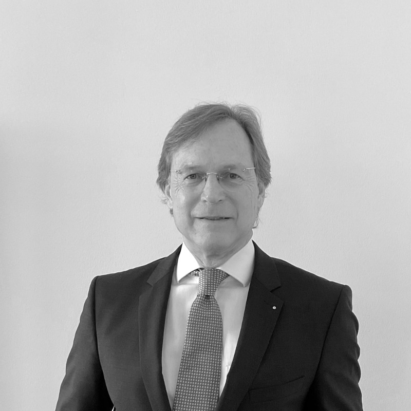 Dr. Boris Mariacher